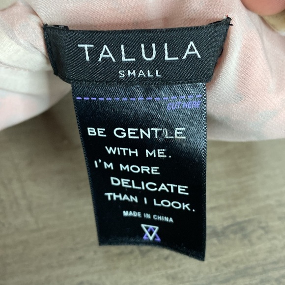 Talula | Two Tone Red and Orange Lace Dress - Small - Picture 2 of 6